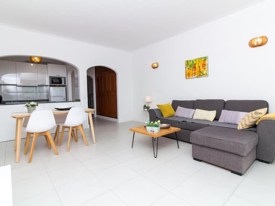 Central Apartment - Pool And Sea View & Albufeira Center Exterior foto